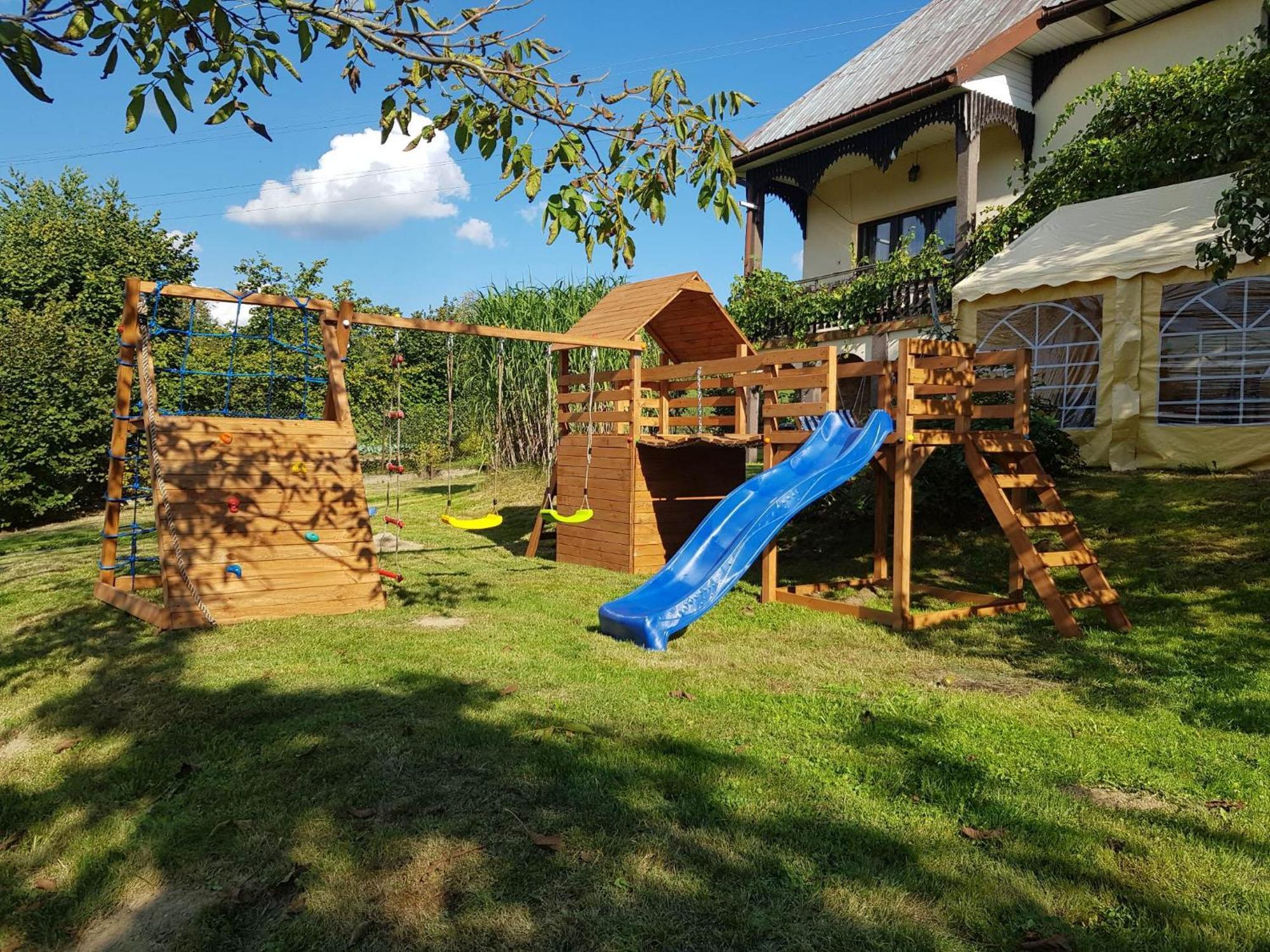 Noclegi Maja Солина Екстериор снимка